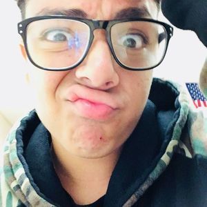 Meet your Posher, Sergio david